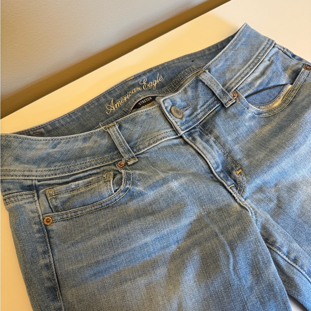 American Eagle Outfitters Women's Light Blue Jeans Low Rise